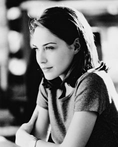 Claire Forlani