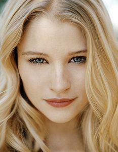 Emilie De Ravin