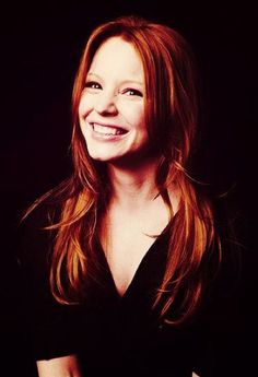 Lauren Ambrose