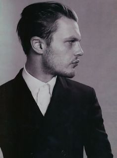 Michael Pitt