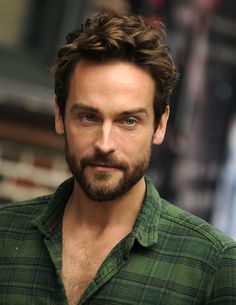 Tom Mison