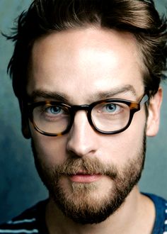 Tom Mison