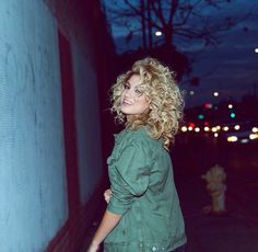 Tori Kelly