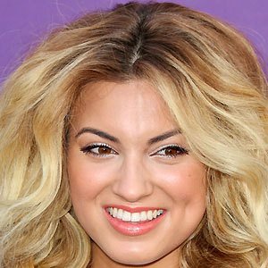 Tori Kelly