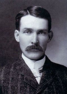 Warren Earp