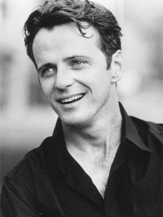 Aidan Quinn