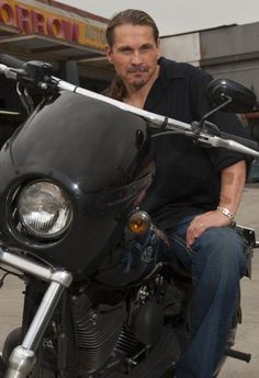 Kurt Sutter