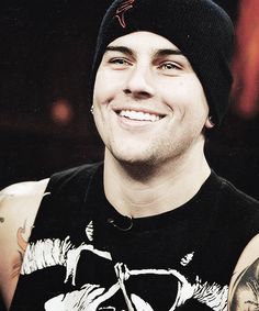 M. Shadows