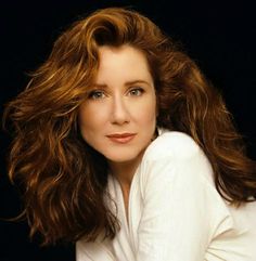 Mary McDonnell