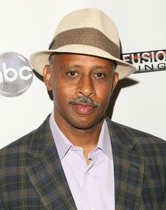 Ruben Santiago-Hudson