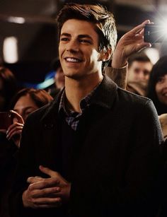 Grant Gustin