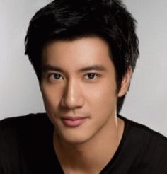 Leehom Wang