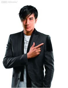 Leehom Wang