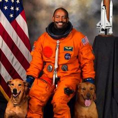 Leland Melvin