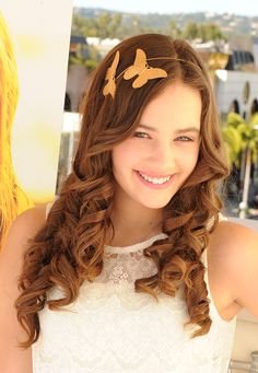 Mary Mouser