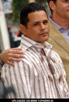 Raymond Cruz