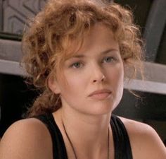 Dina Meyer