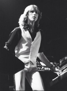 Eddie Jobson