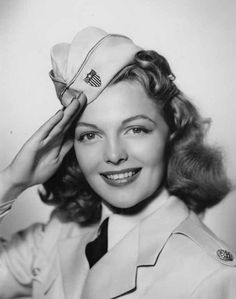 Elyse Knox