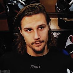 Erik Karlsson