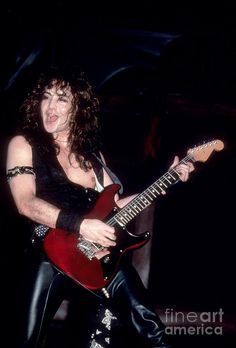 Jake E. Lee