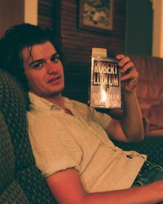 Joe Keery