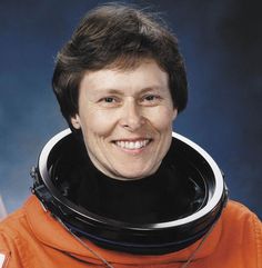 Roberta Bondar