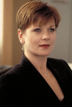 Samantha Bond