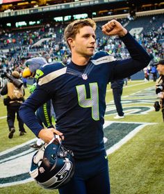 Steven Hauschka