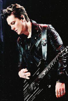 Synyster Gates