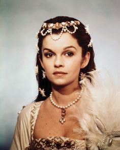 Geneviève Bujold