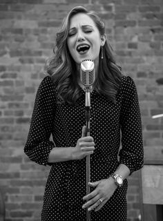 Laura Osnes