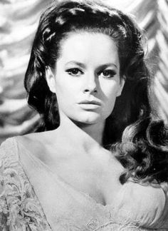 Luciana Paluzzi