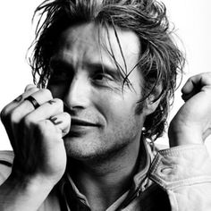 Mads Mikkelsen