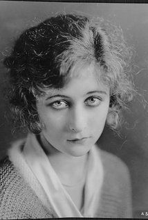 Mildred Harris