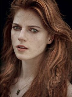 Rose Leslie