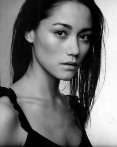 Sandrine Holt