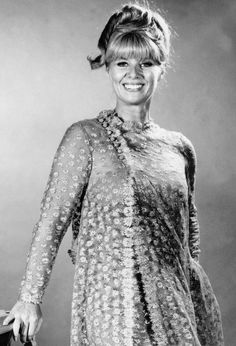 Sheila MacRae