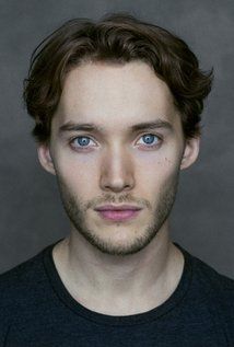 Toby Regbo