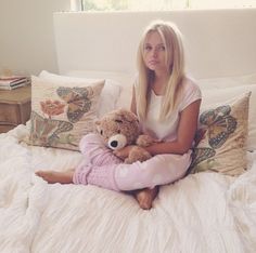 Alli Simpson