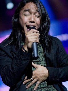 Arnel Pineda