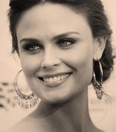 Emily Deschanel