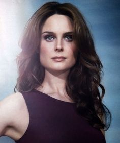 Emily Deschanel