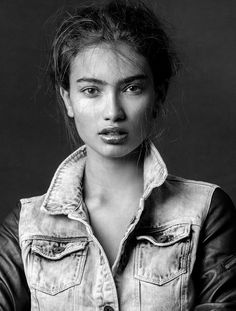 Kelly Gale