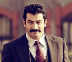 Kenan Imirzalioglu