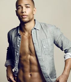 Kendrick Sampson