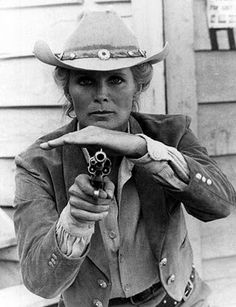 Linda Evans