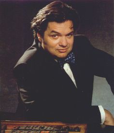 Oliver Platt