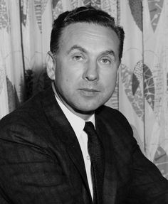 Robert Hofstadter