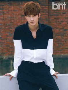 Zhou Mi